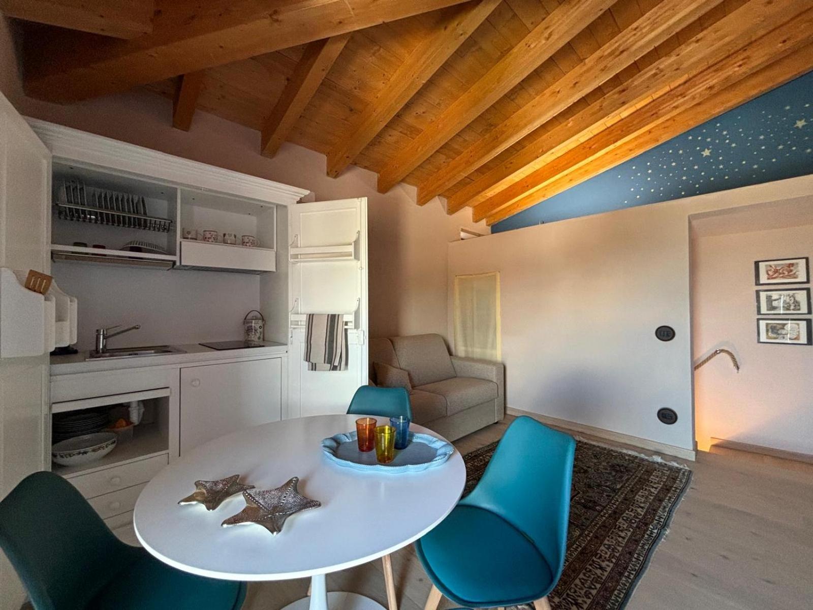 La Casa Delle Stelle Apartment Tirli Екстериор снимка